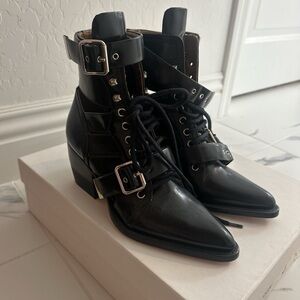 Chloe boots